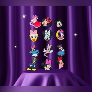 Brand New Minnie & Friends Jibbitz (12 pieces)